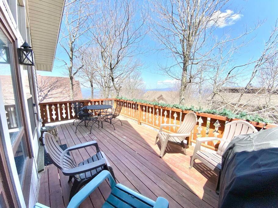 Chalet Cozy Charming Sleeps 11 *